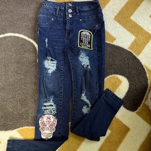 WOMENS SKINNY JEANS